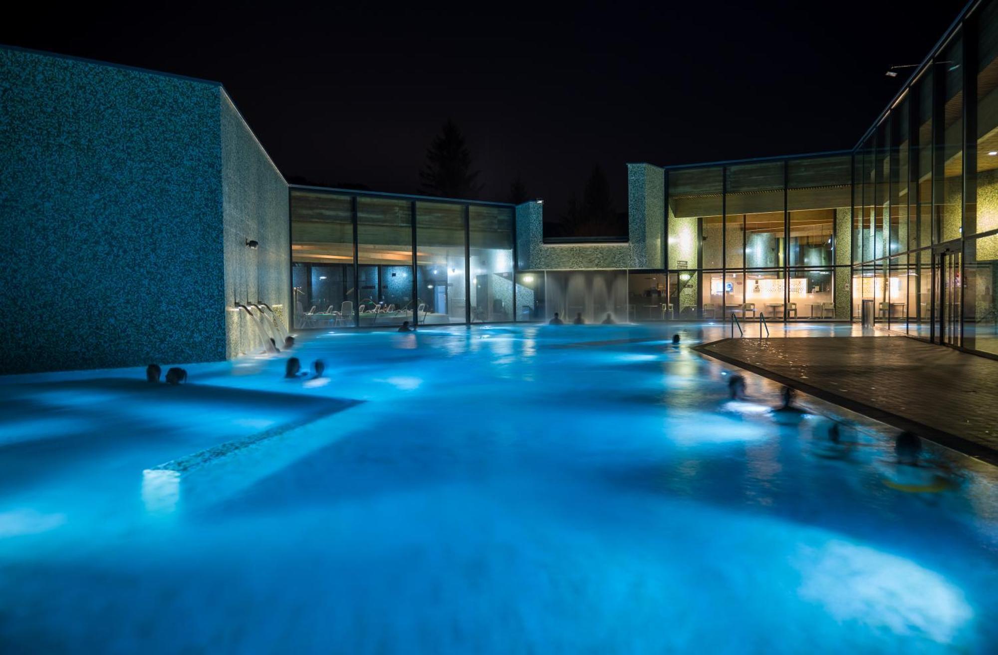Residence Le Sapin & Bains De La Gruyere Charmey Exterior foto